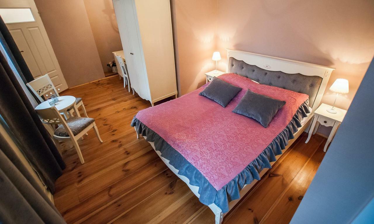 Aparthotel Zamek Dobroszyce Exterior foto