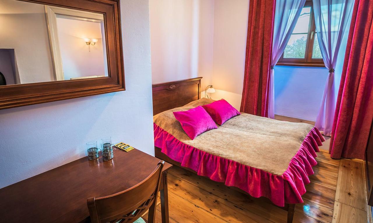 Aparthotel Zamek Dobroszyce Exterior foto
